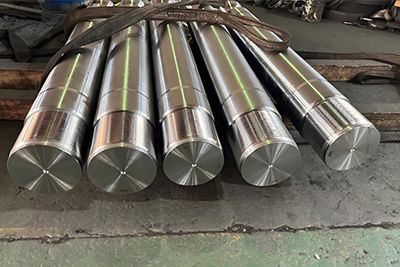 주문 Hard Chrome Piston Rod with 20MnV6 42CrMo4 and 40Cr Materials for High Strength Applications online manufacture